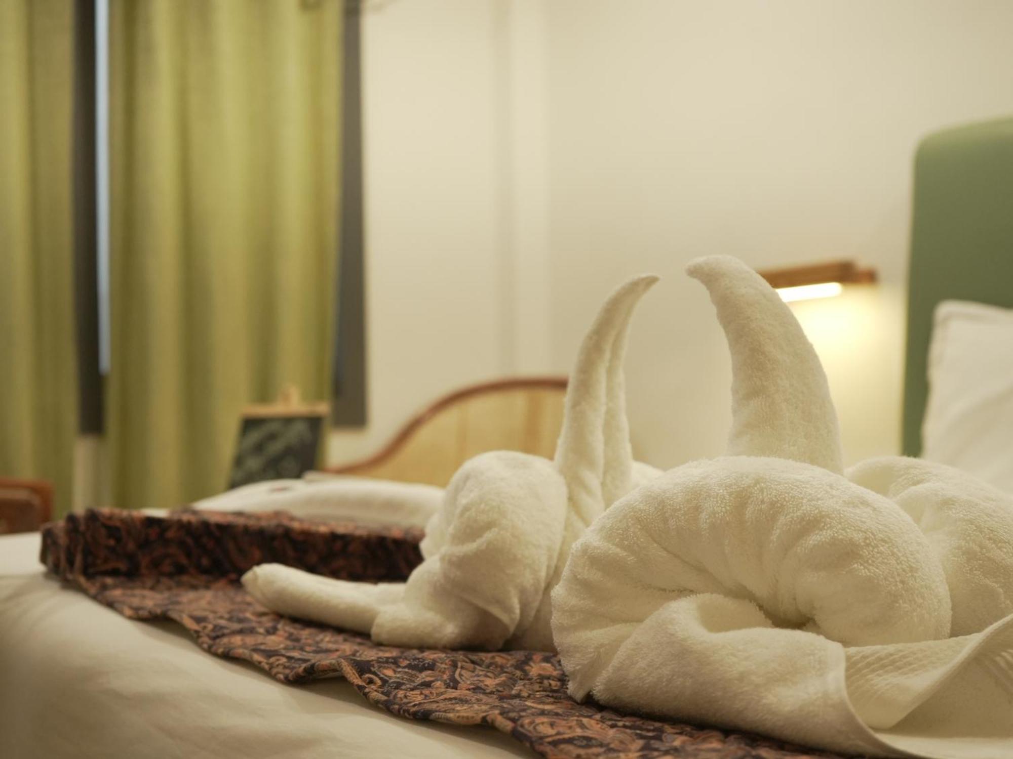 The Lavish Stay Βαρανάσι Εξωτερικό φωτογραφία